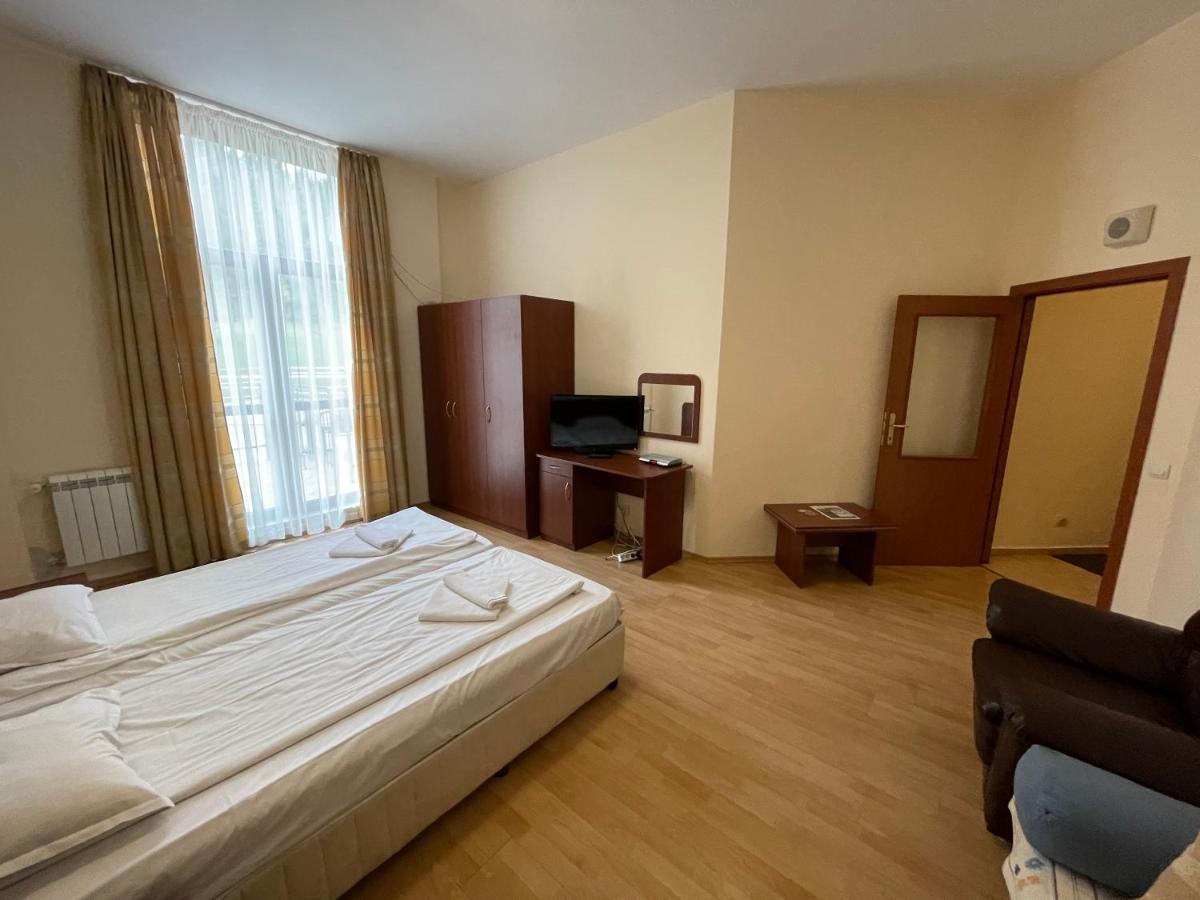 Borovets Holiday Apartments - Different Locations In Borowec Zewnętrze zdjęcie